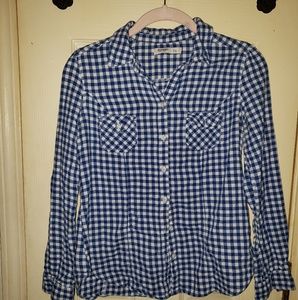 Old Navy checkered shirt plaid blue and white